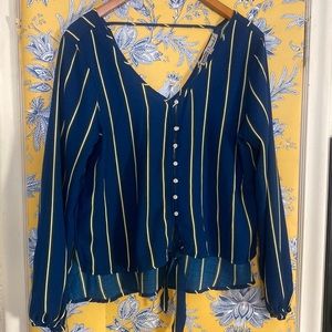 NWOT GYPSIES & MOONDUST boho lightweight flowy blouse with tie waist knit L